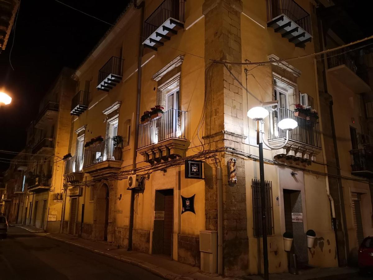 Palazzo Gioffre Gela Eksteriør bilde