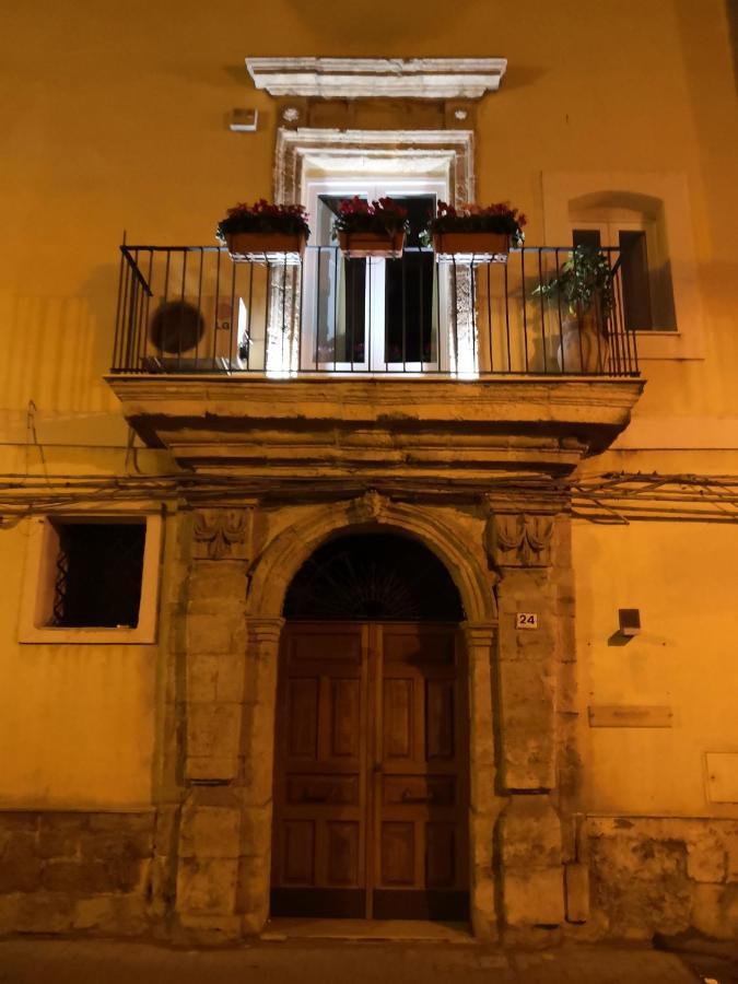 Palazzo Gioffre Gela Eksteriør bilde